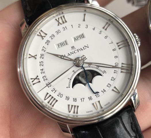 宝珀手表日常该怎么保养？