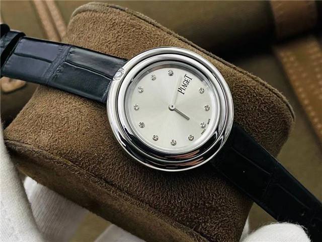 伯爵手表的撞摆是什么意思