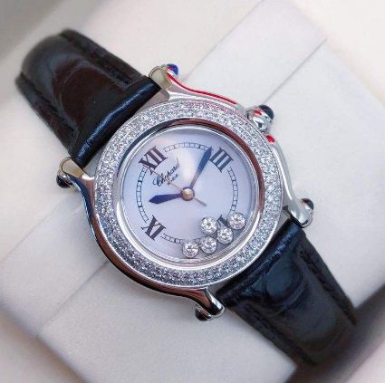 你对萧邦手表的清洁方法了解多少？