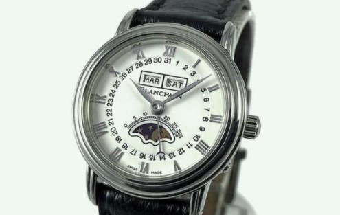 宝珀手表日常保养方法