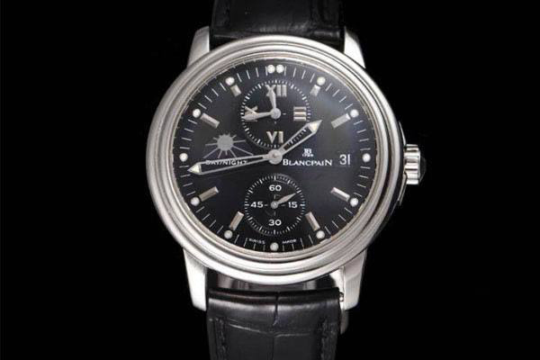 宝珀手表发条拧不动了这是怎么回事呢？