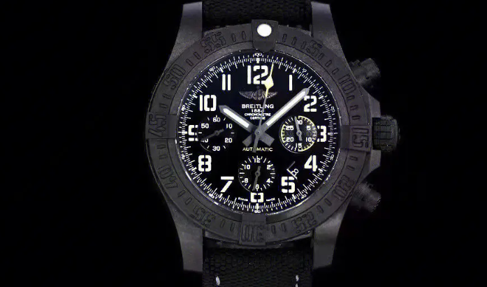 百年灵表盘生锈该怎么办（百年灵表盘生锈的解决办法）