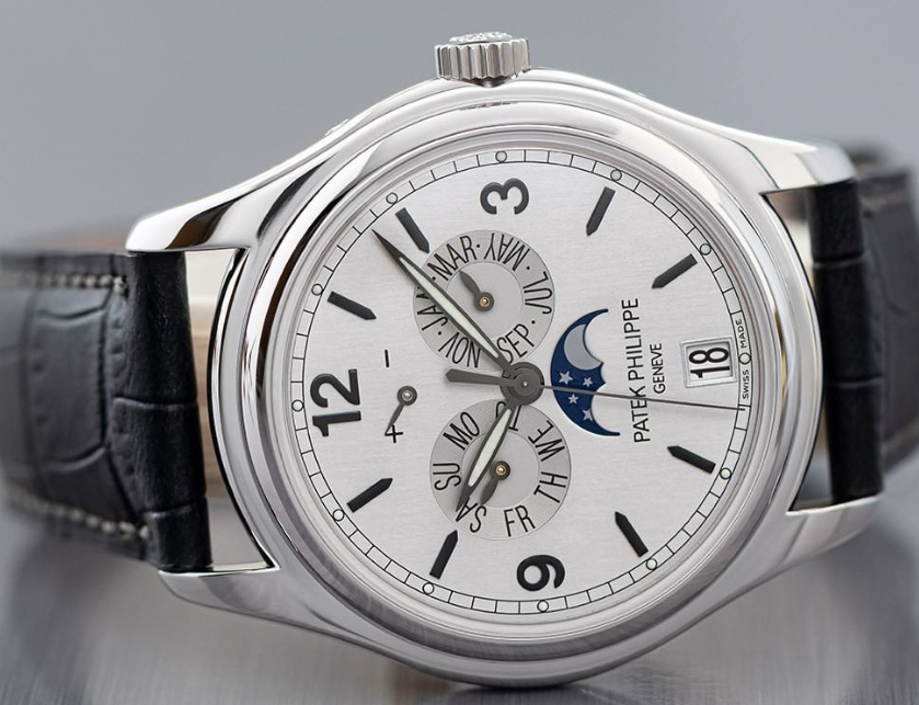 百达翡丽手表进水应如何处理（百达翡丽手表进水的解决办法）