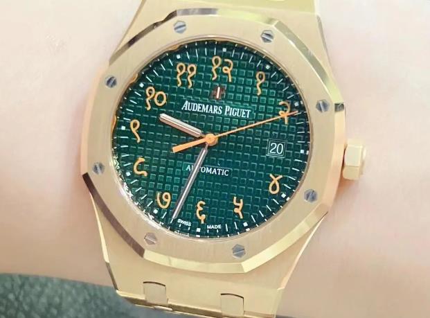 爱彼维修中心在南京的地址是什么？