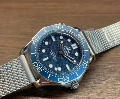 如何解决欧米茄手表把头生锈问题？