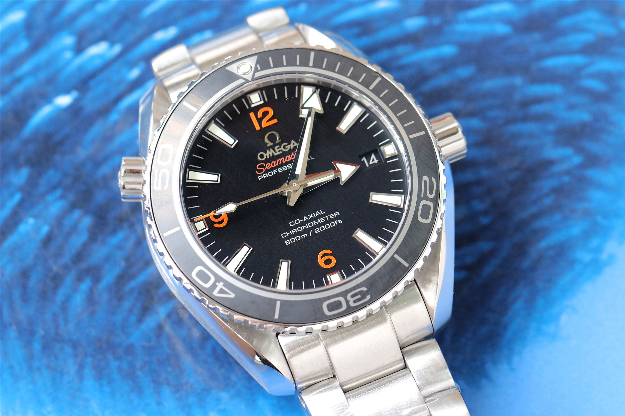 欧米茄表带发生磨损是怎么回事？