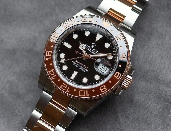 劳力士手表表带刮花了怎么办(轻松解决劳力士手表表带刮花问题的方法)