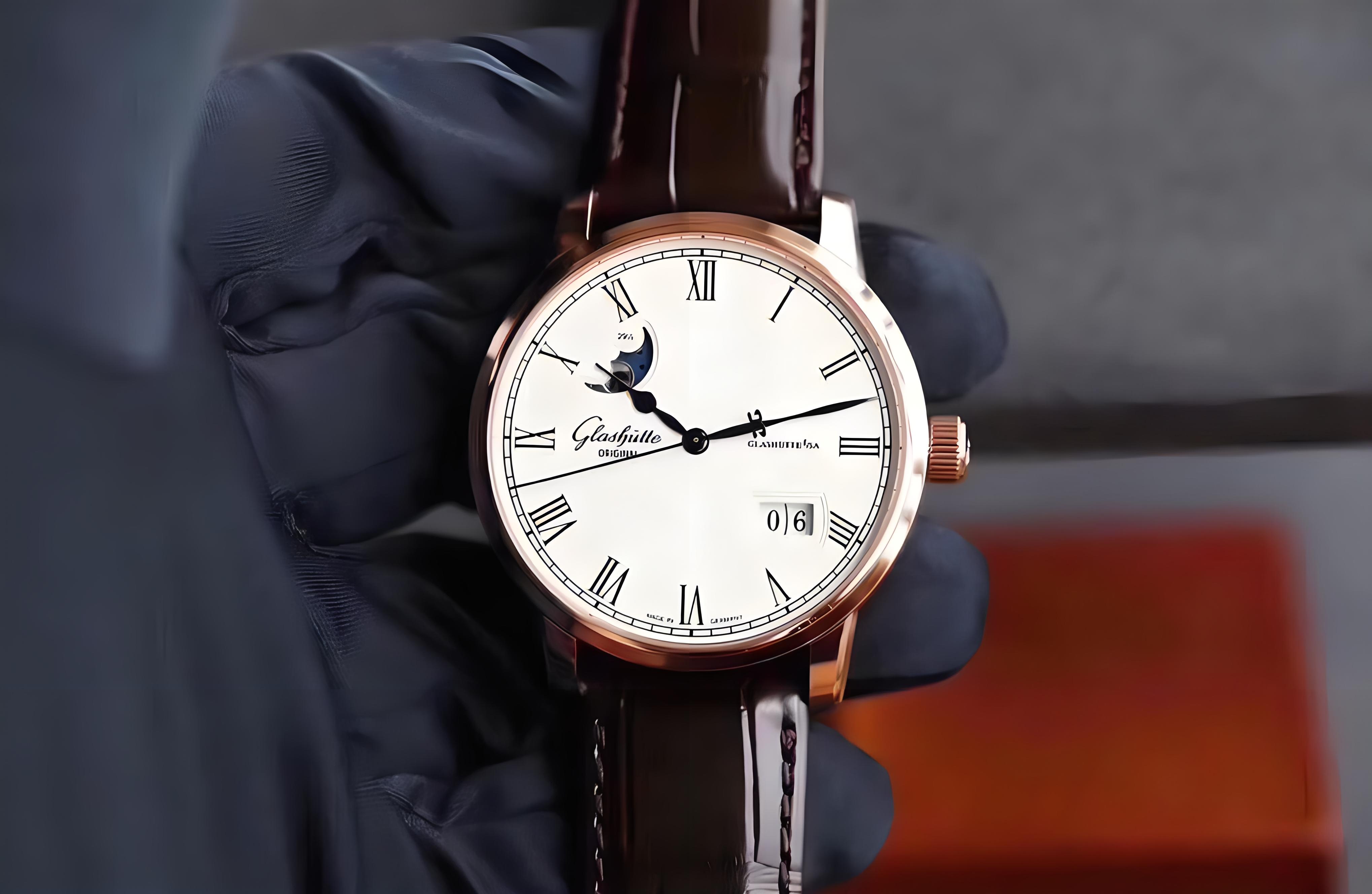 格拉苏蒂原创手表更换表带的注意事项有哪些