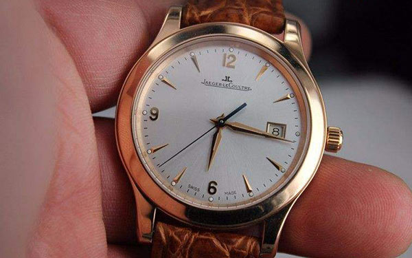 积家手表更换表冠的注意事项有哪些