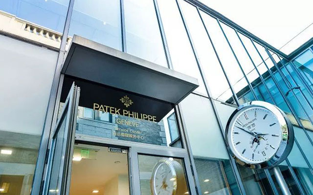 百达翡丽手表表壳哪里可以换(专业维修点在哪里可以更换手表表壳)