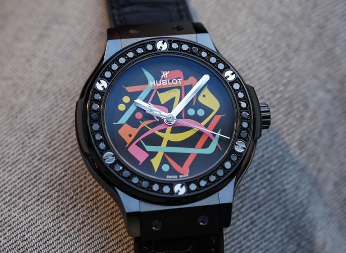 宇舶表推出两款Classic Fusion Black Magic限量腕表