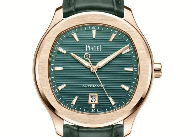 伯爵手表有水珠怎么解决(手表进水应该怎么办)